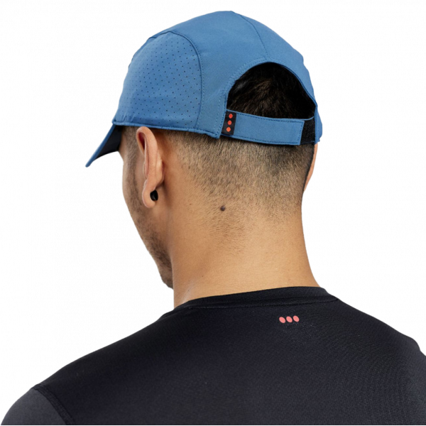 Кепка Saucony OUTPACE HAT