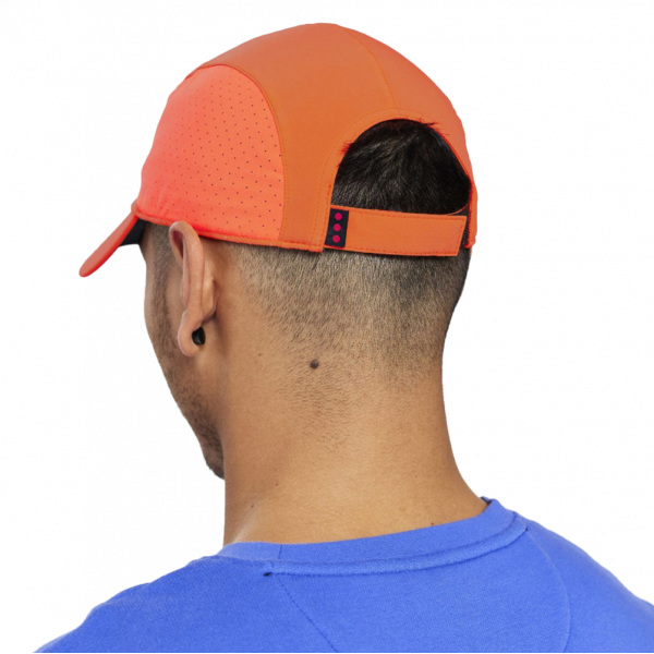 Кепка Saucony OUTPACE HAT