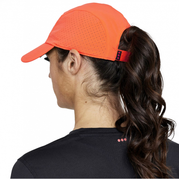 Кепка Saucony OUTPACE HAT