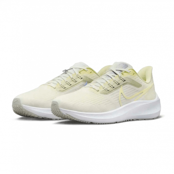 Жіночі кросівки Nike AIR ZOOM PEGASUS 39