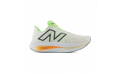 Жіночі кросівки New Balance FUELCELL SС TRAINER V2